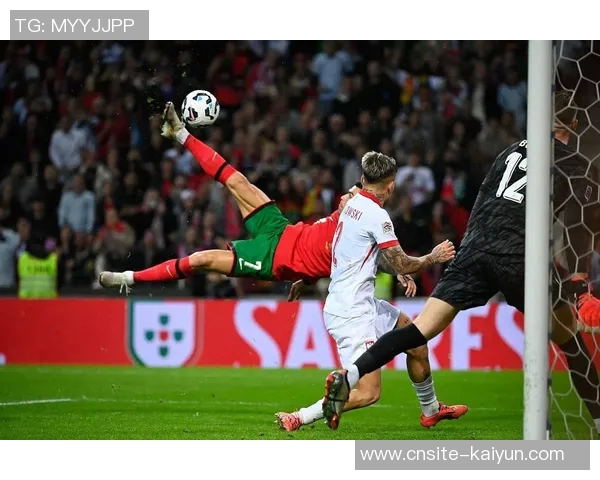 葡萄牙国家队宣布若昂内维斯受伤塔瓦雷斯紧急入选替补阵容