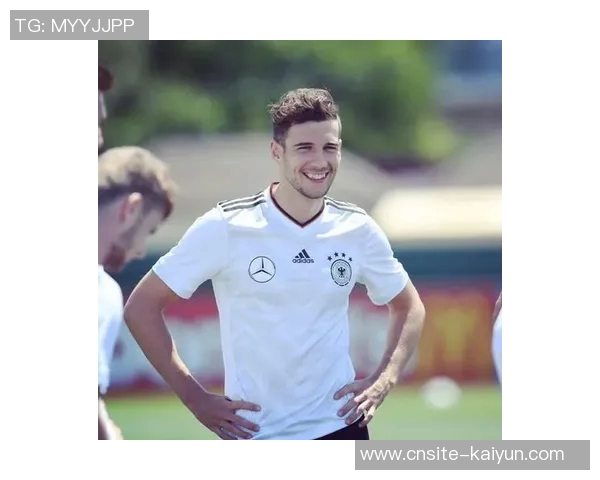 里肯回应格雷茨卡转会传闻称外界纯属无稽之谈并赞多特阵容稳定